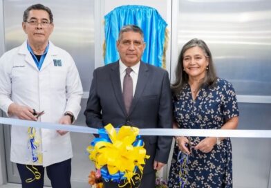 Igreja doa equipamento de rastreamento de câncer de mama na Nicarágua